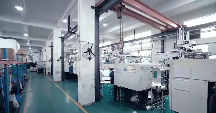 Transfer Molding vs. Injection Molding: A Technical Guide to Process Selection